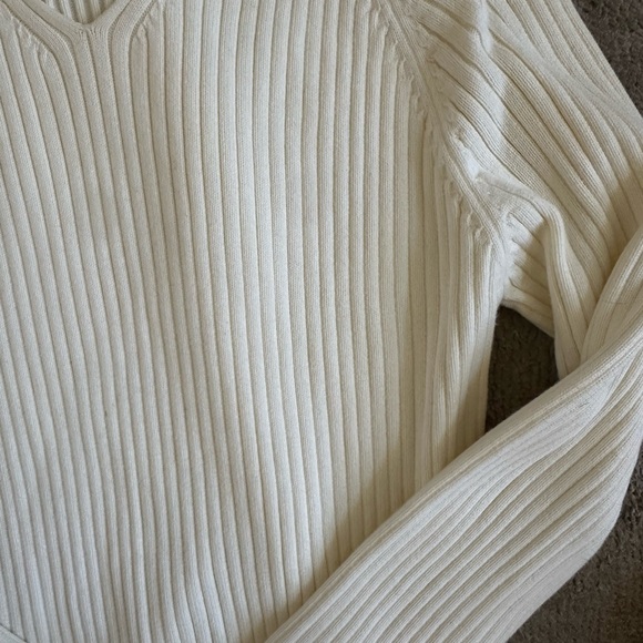White Ribbed Sweater - Picture 4 of 4